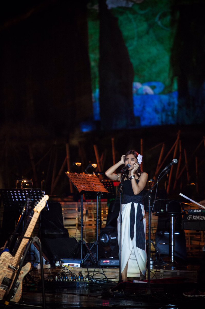 Konser Dewa Budjana "Zentuary"
Tebing breksi yogyakarta
25 november 2016

📷: <a href="/eventweb/">Event Web</a>.indonesia