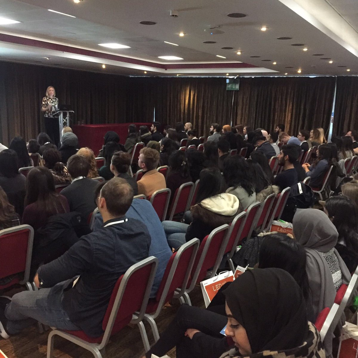 <a href="/CollegeOptomUK/">College of Optometrists</a> demystifies the OSCE for 2nd year students at the #AOPStudentConference