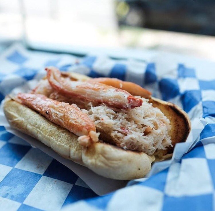 Hope everyone enjoyed their Thanksgiving!! Feel free to come enjoy some crab with us once you're tired of eating leftover turkey! 🦃🍁