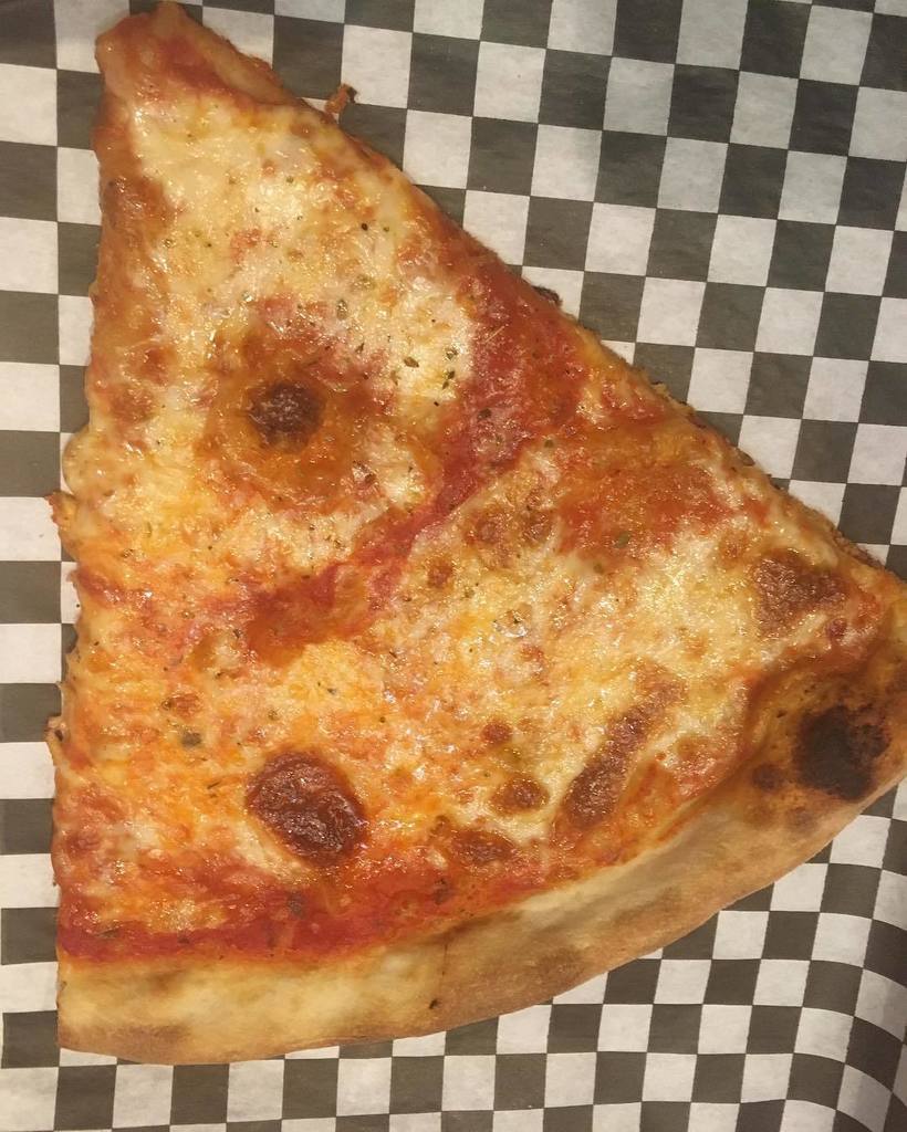 pizza underground tweet media