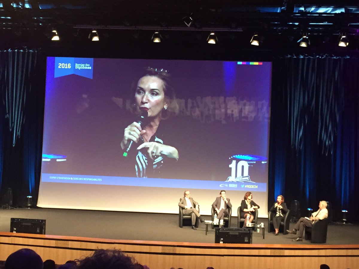 tkoscielniak's tweet image. Corinne Vercini @genesink Mettre de la morale dans votre job / n&apos;ayez pas peur d&apos;échouer #RDDECM discours décapant @CentraleMars