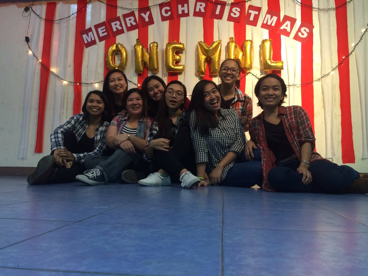 Thetriiish's tweet photo. #OneMnl Thanksgiving and Planning 💕 https://t.co/FLzxBohAXs