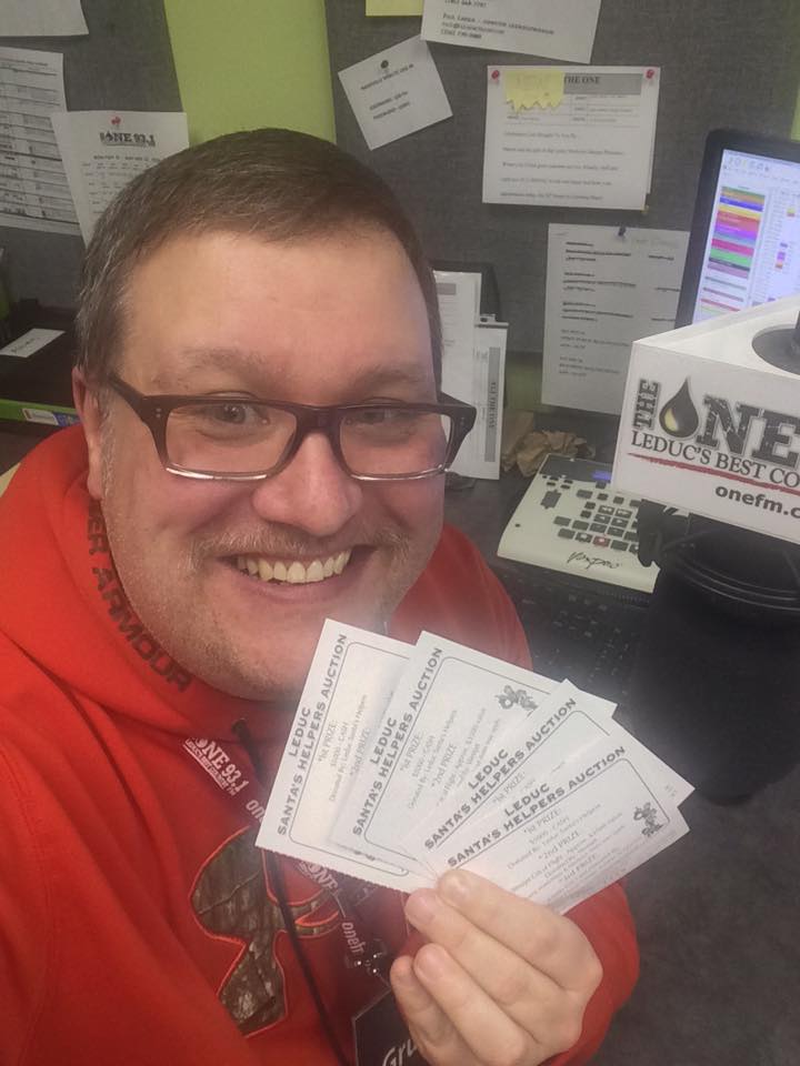 .@Gruff931 has his <a href="/LeducSantasHelp/">Leduc Santa'sHelpers</a> raffle tickets...swing by &amp; pick up yours at our studios 50th Ave in Leduc