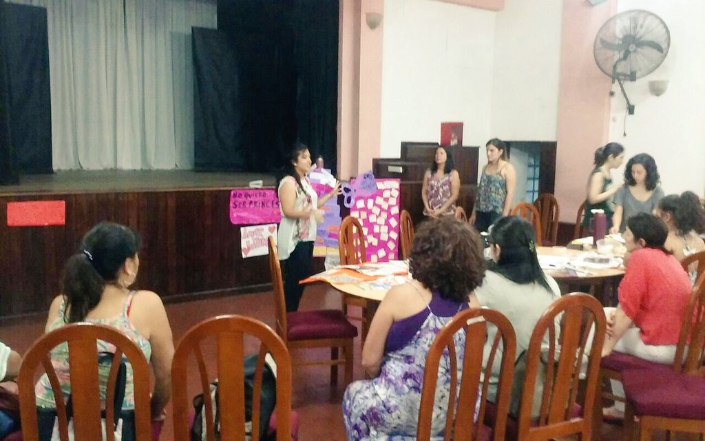 SoyTerritorio's tweet photo. #MujereshaciaAdelante haciendo camino para un futuro sin violencia! #NiUnaMenos #BuenSabado https://t.co/Ve0wcwv4d5