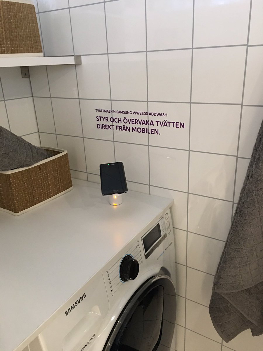 PetraInnala's tweet photo. Välkommen hem till det digitala hemmet.....familjen gillar det👍🏻#telia https://t.co/dAzC6iXRAd