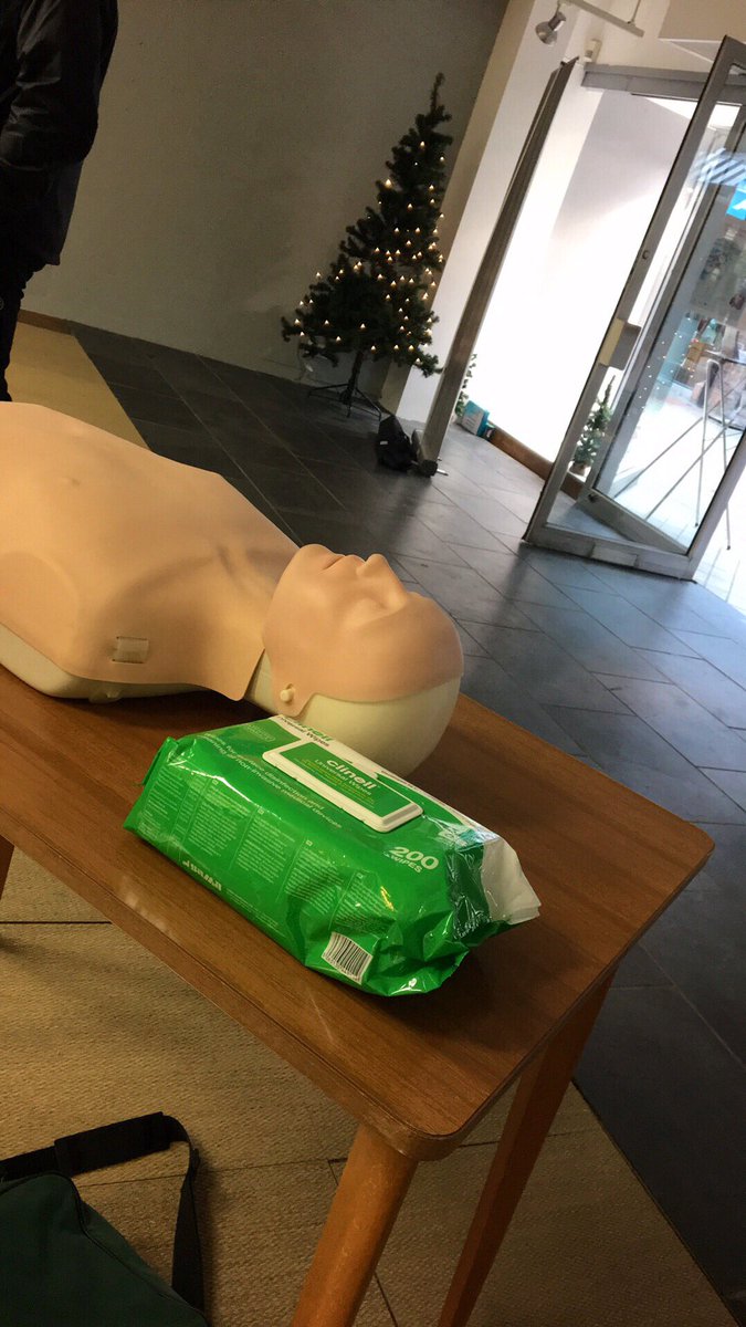 @love_ashford Christmas Day #mysjaday <a href="/stjohnambulance/">St John Ambulance England</a>