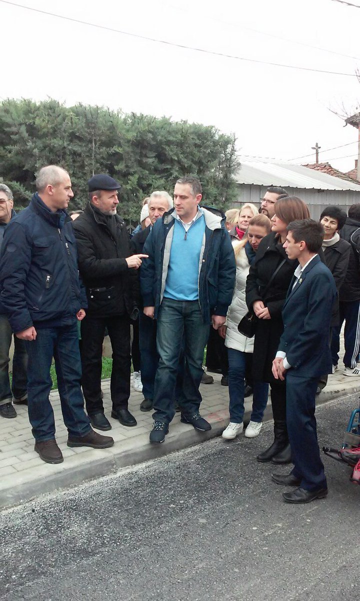 На средба со жителите од н.м Инџиково со <a href="/TodorovNikola/">Nikola todorov</a>  <a href="/KoceTrajanovski/">Коце Трајановски</a> #ГазиБаба #Скопје