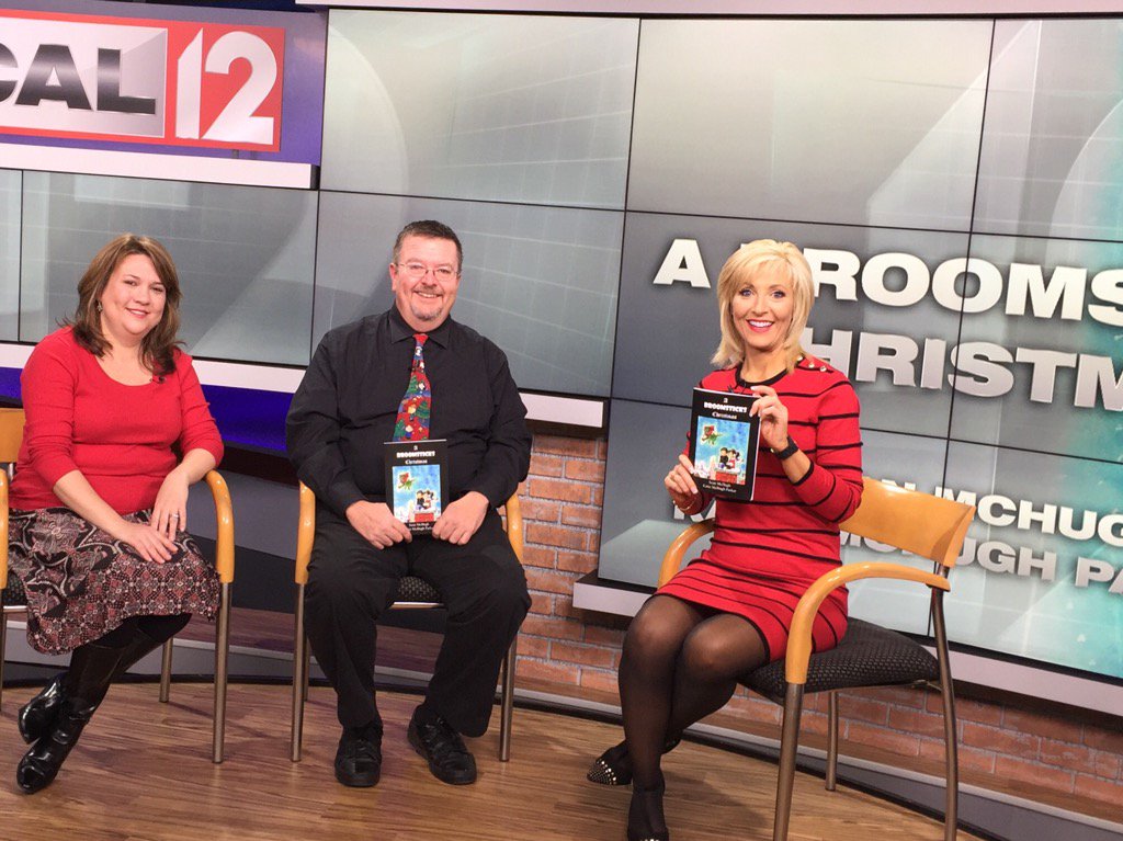 lbonis1's tweet photo. Great #giftingmadeeasy @Local12 book signings in @MaysvilleKy @FtThomasKY #localteacher is inspiring #author https://t.co/vGYYO0I7Qu