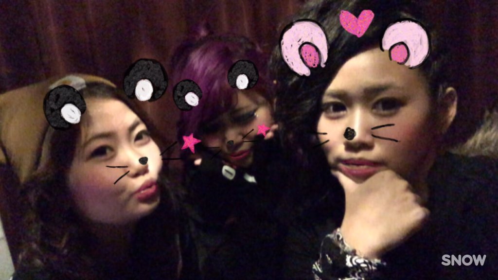 jyakuLOVE's tweet photo. 後30分で始まりますよ💞

チケットもらってない人
あやねのゲストで入れますよ☺️💋

#R3V3
#自撮りしなくちゃ https://t.co/zVlxPEM2IE