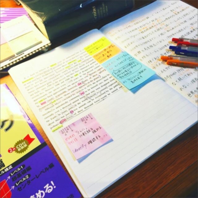 rui_rui_09's tweet photo. : 高2
: 文系

✔️国語、日本史が好き
✔️英語をとにかく伸ばしたい

: 海外
: 5sos

#勉強垢 
#勉強垢さんと繋がりたい 
#勉強一緒に頑張ってくれる方RT 
#RTいいねした人全員フォローする https://t.co/M3UC4oYSKz