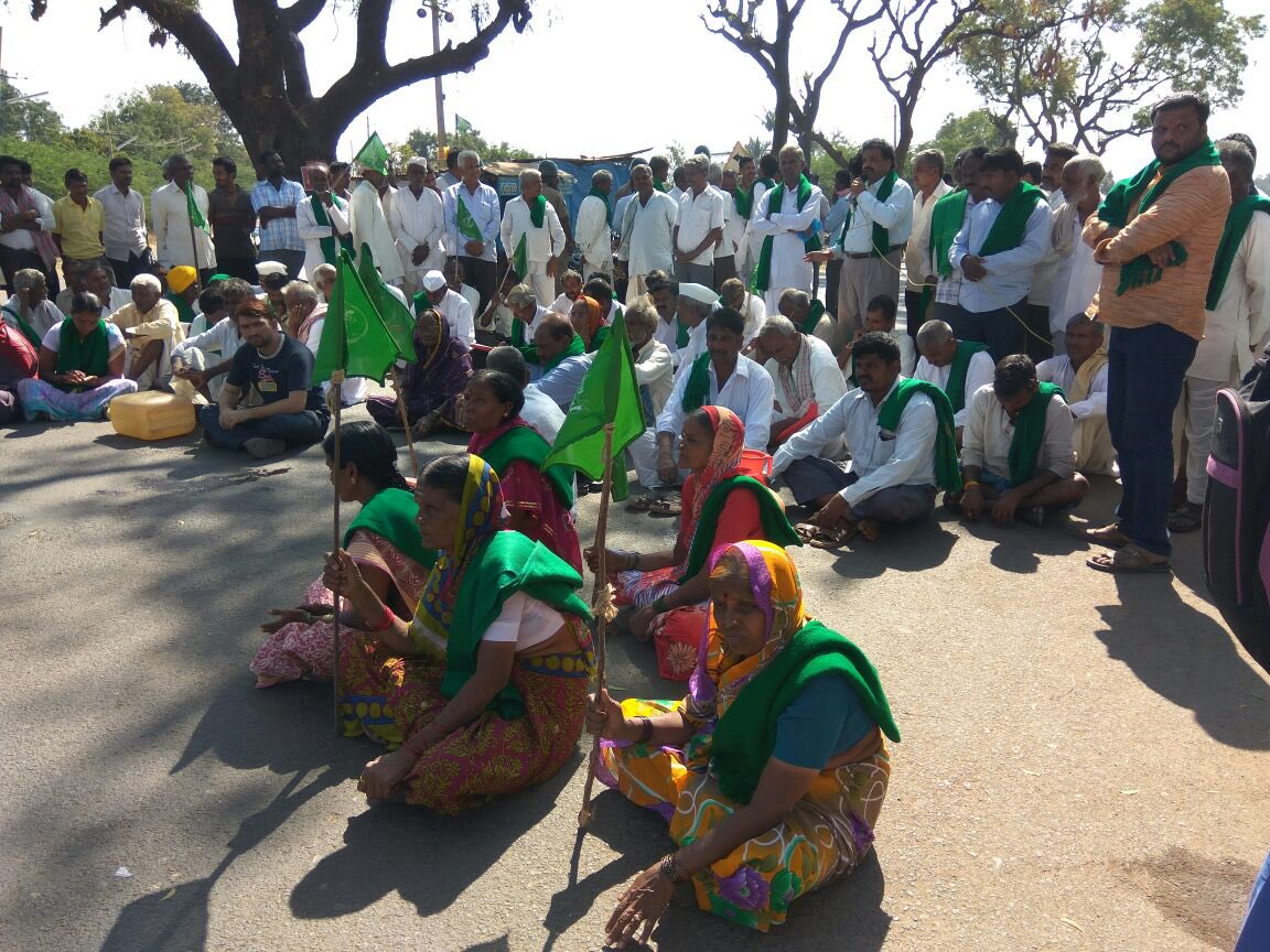 UmachagiSantosh's tweet photo. #JusticeforKalasaBanduri #MahadayiRiverProject @CMofKarnataka @PMOIndia @narendramodi @dineshgrao @JagadishShettar https://t.co/DNNW7JK3UK