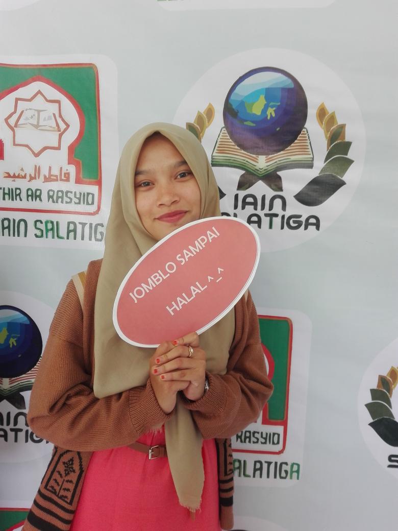 al_aniya's tweet photo. Mungkin kita sama" tuk mencari saling merindukan dalam doa doa yang mendekatkan jarak kita... Di muhtazam ku meminta https://t.co/TUEzBycx0D