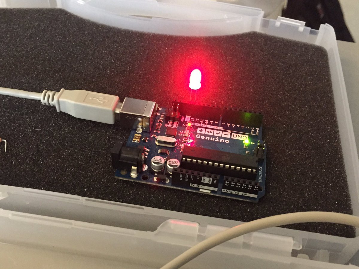 TorresLupp's tweet photo. Check #Makerin #IoThack16 https://t.co/rxldPOuqE5