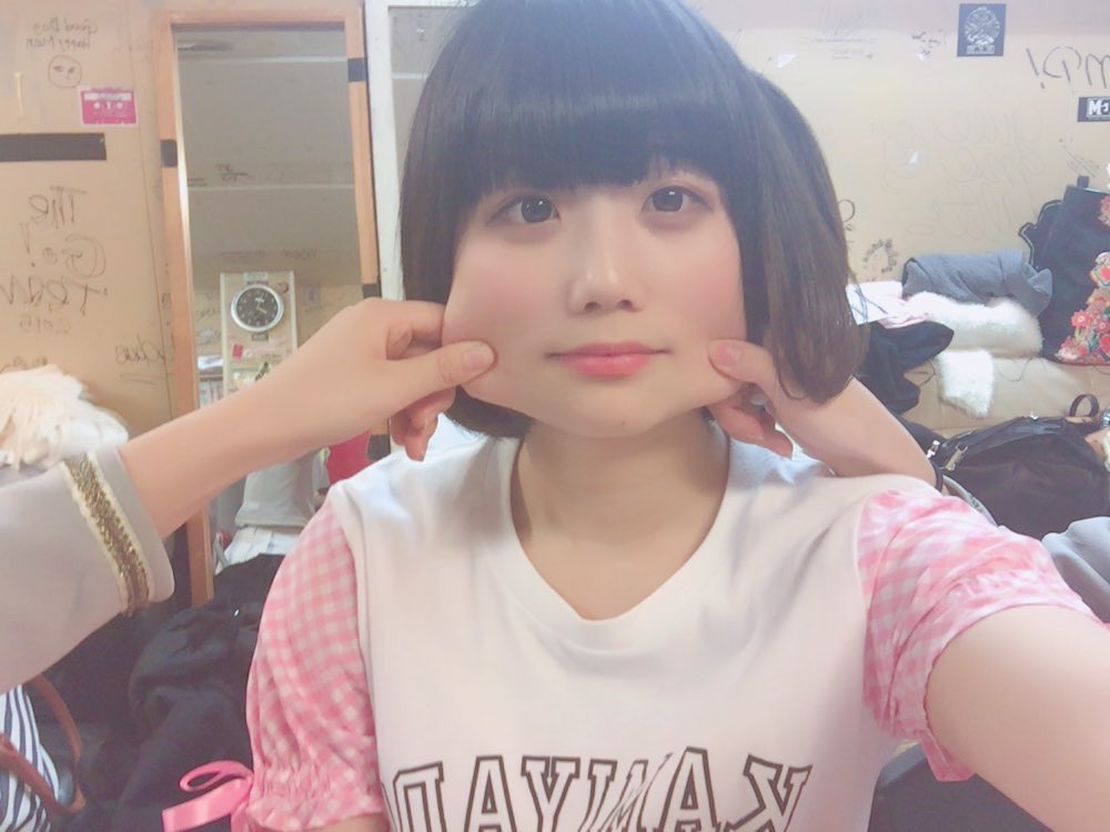 せーとん On Twitter なぜ私の推しはほっぺた柔らかいのか問題