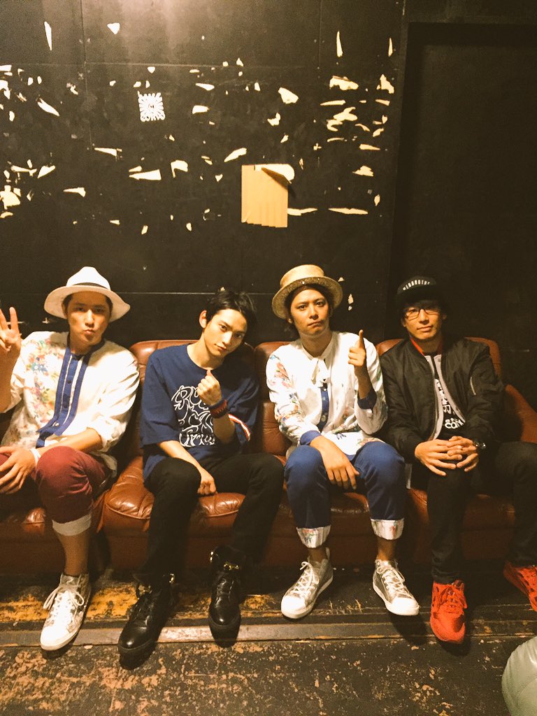 shikicanata's tweet photo. 「SKY-HI Live House Tour 2016 〜Round A Ground〜」

宮崎公演！！
四季彼方も出演させて頂きました☆本当にありがとうございました！

明日は熊本☆
ガッツリ楽しもうね！！ https://t.co/OG8DCHnlHe