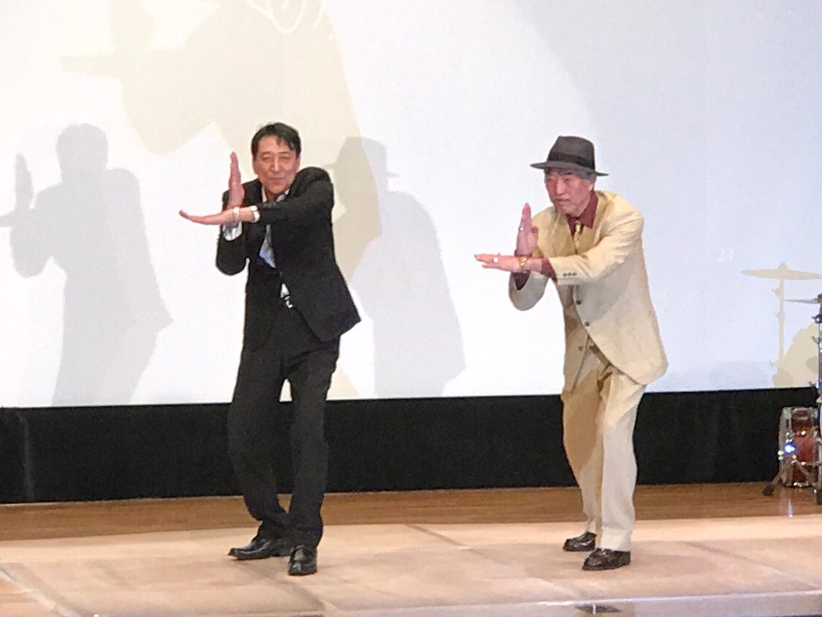 ウルトラマン 古谷敏&帰ってきたウルトラマン きくち英一　直筆サインポートレート 初代ウルトラマン・古谷敏さんと、帰ってきたウルトラマン・きくち英一