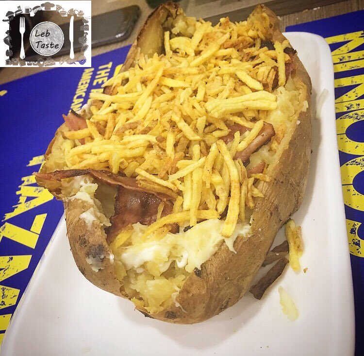 LebTaste1's tweet photo. @ The All Americans , Baabda #food #bakedpotato #burget #hotdog #zomatolb @ZomatoLB #lebtaste https://t.co/Cd8eLwRb4j