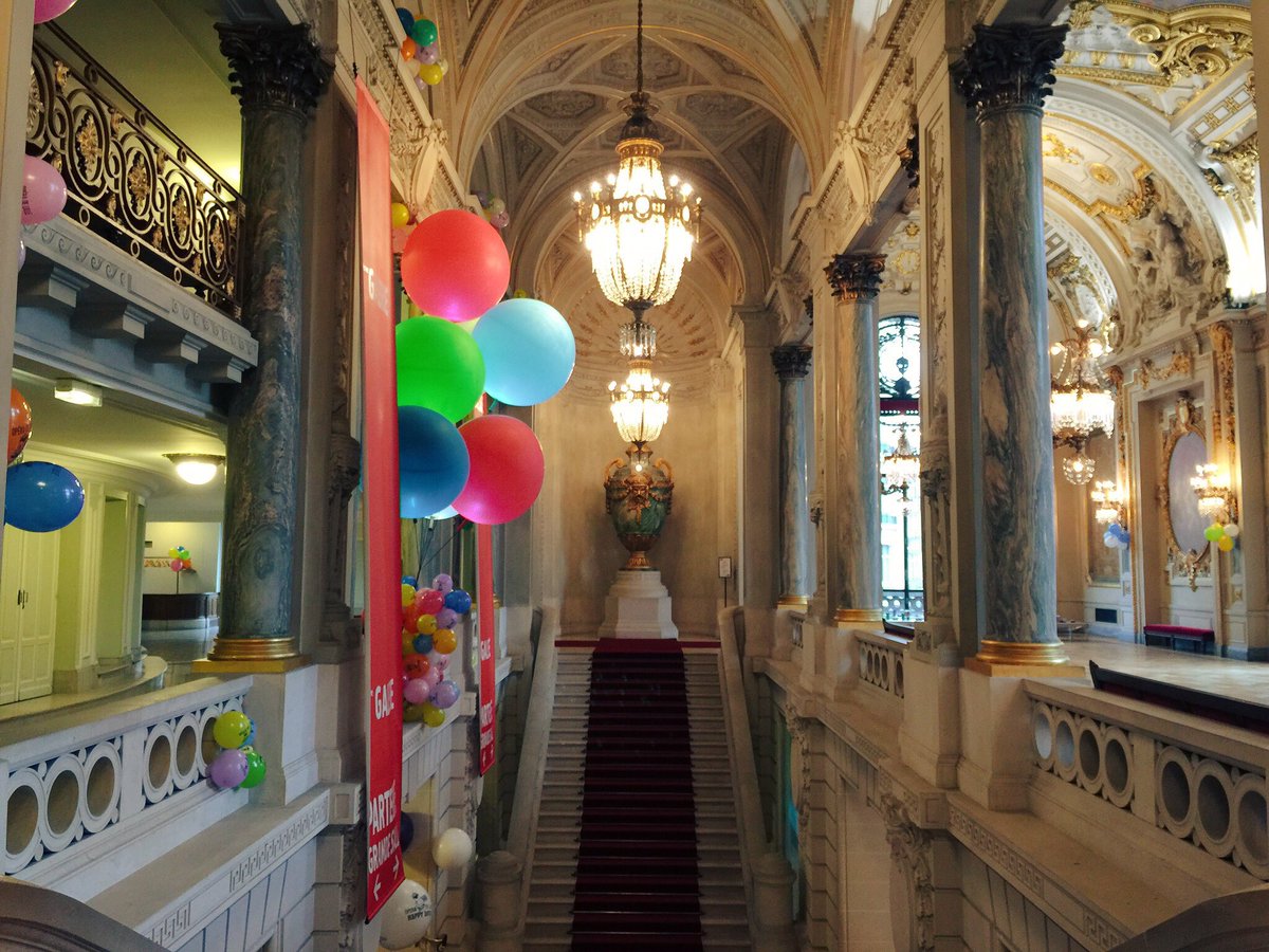 Vous venez ? C'est #HappyDays <a href="/operalille/">Opéra de Lille</a> ! Entrée libre jusque 19h !