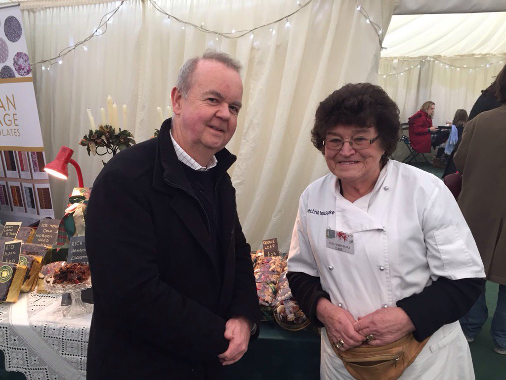 Mrs Waller my best Sales Elf has "pulled" my fav Private Eye Editor at Physic Garden Fayre!?