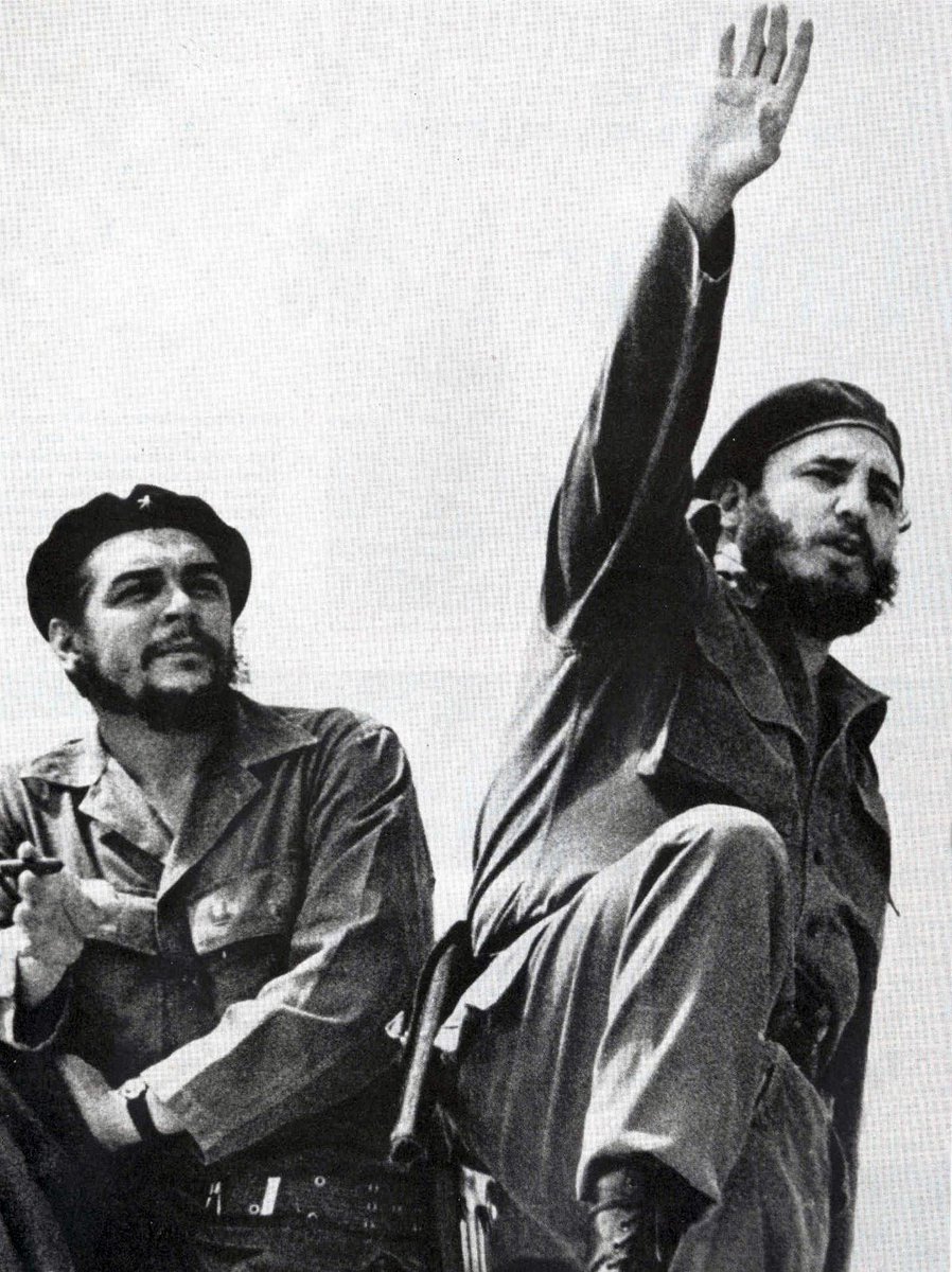 AmineKBC's tweet photo. R.I.P Fidel Castro ! https://t.co/PjV1oYItdJ
