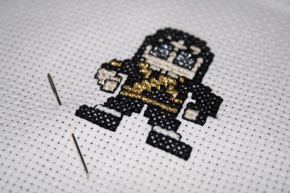 pixelstitching's tweet image. Celebrate #Dangerous25 by listening to @michaeljackson's legendary album whilst cross stitching etsy.com/uk/listing/457…