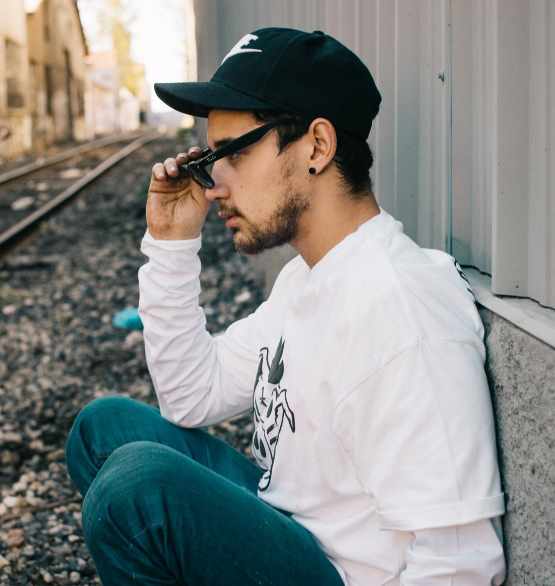 Dirty Pig tweet media