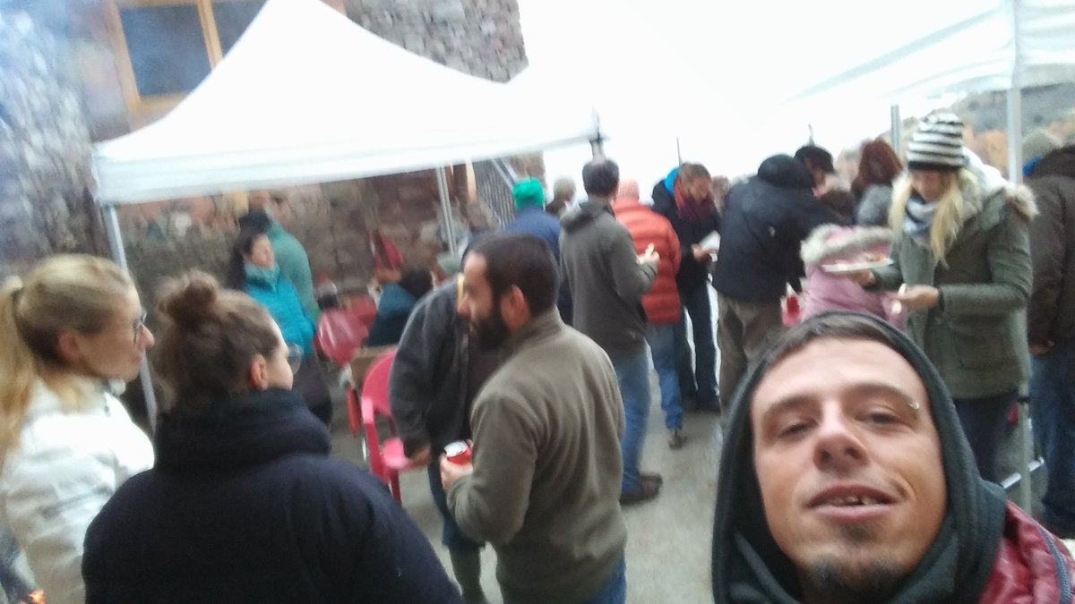 xavielpetit's tweet photo. Agustet a la festa major de #mencui som cultura popular https://t.co/XKvUGcvmuj