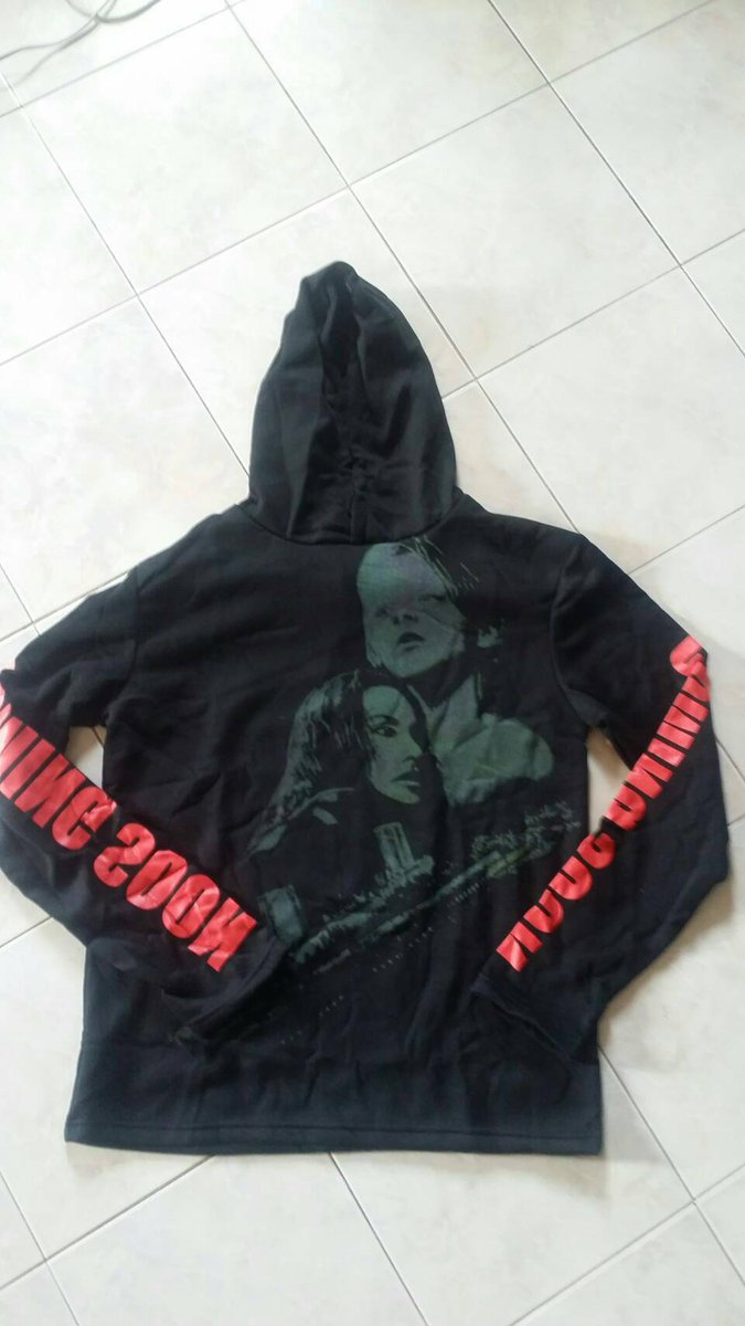 thepararare's tweet photo. แจกเสื้อฮู๊ดแบบชานยอล(งานจีน) 1 ตัว  สุ่มแจกจาก RT (ไม่ต้องฟอลก็ได้) ประกาศผล 11/28 นี้ครับผมมม
#HappyChanyeolDay
#HappyBirthdayChanyeol https://t.co/lHLfTzULY4