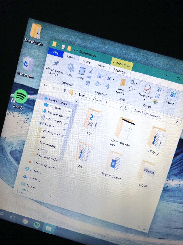 collantesbowee's tweet image. Just casually organizing my laptop until... 

#help #genmath #stats