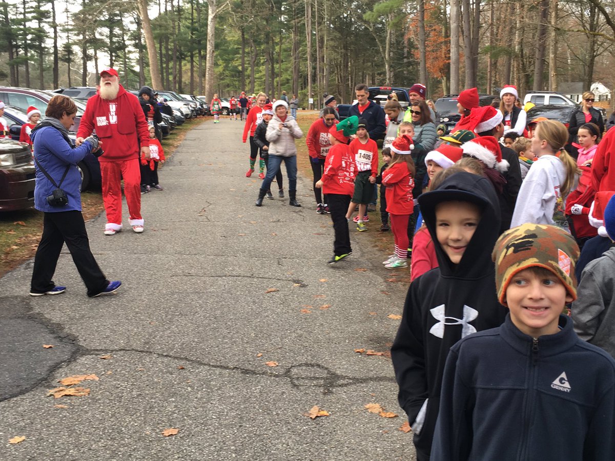 Getting ready todo the Run Santa Run!