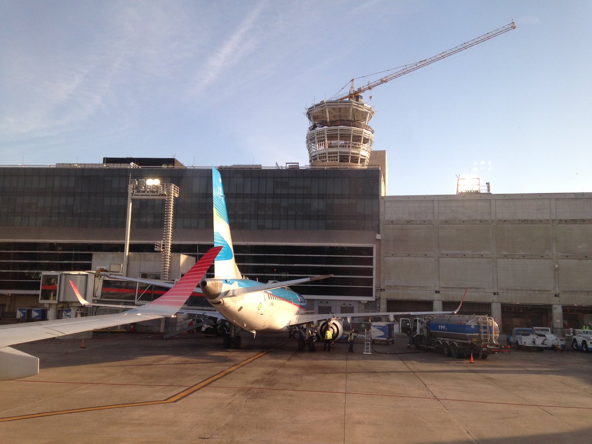 ClipperVoyager's tweet photo. Rumbo a la #AeroFotoFest2016 - a llenar las memorias de la cámara y del corazón... https://t.co/gNIqrKwAYh
