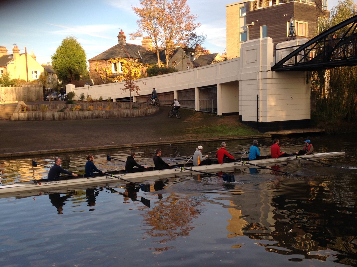 MoveBreakUK's tweet image. It's sunny and crisp in Cambridge and people are moving today! #MoveBreak