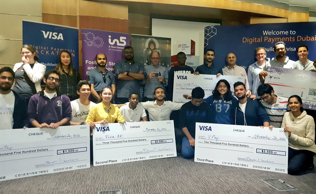 DIC_Community's tweet photo. Congratulations to tonight's #BuildwithVisa winners, teams Visa VR, FinPay, VPay & Walk Pay for their innovative ideas! #DecodeDubai https://t.co/vW4PqbL6NI