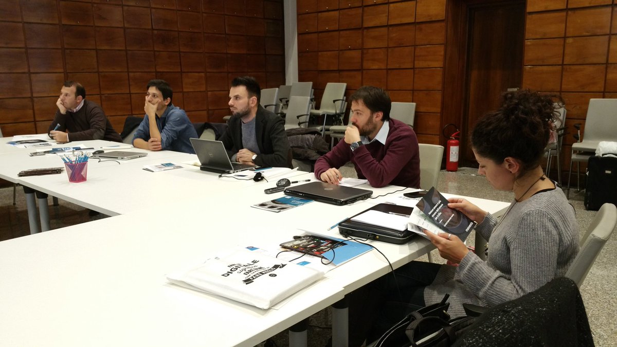 dolabschool's tweet photo. Passiamo alla pratica con il project work su @moovendapp #startup del portfolio @EnLabs
#DoLabPM #ProjectManagement https://t.co/9Yt9zcdVTd