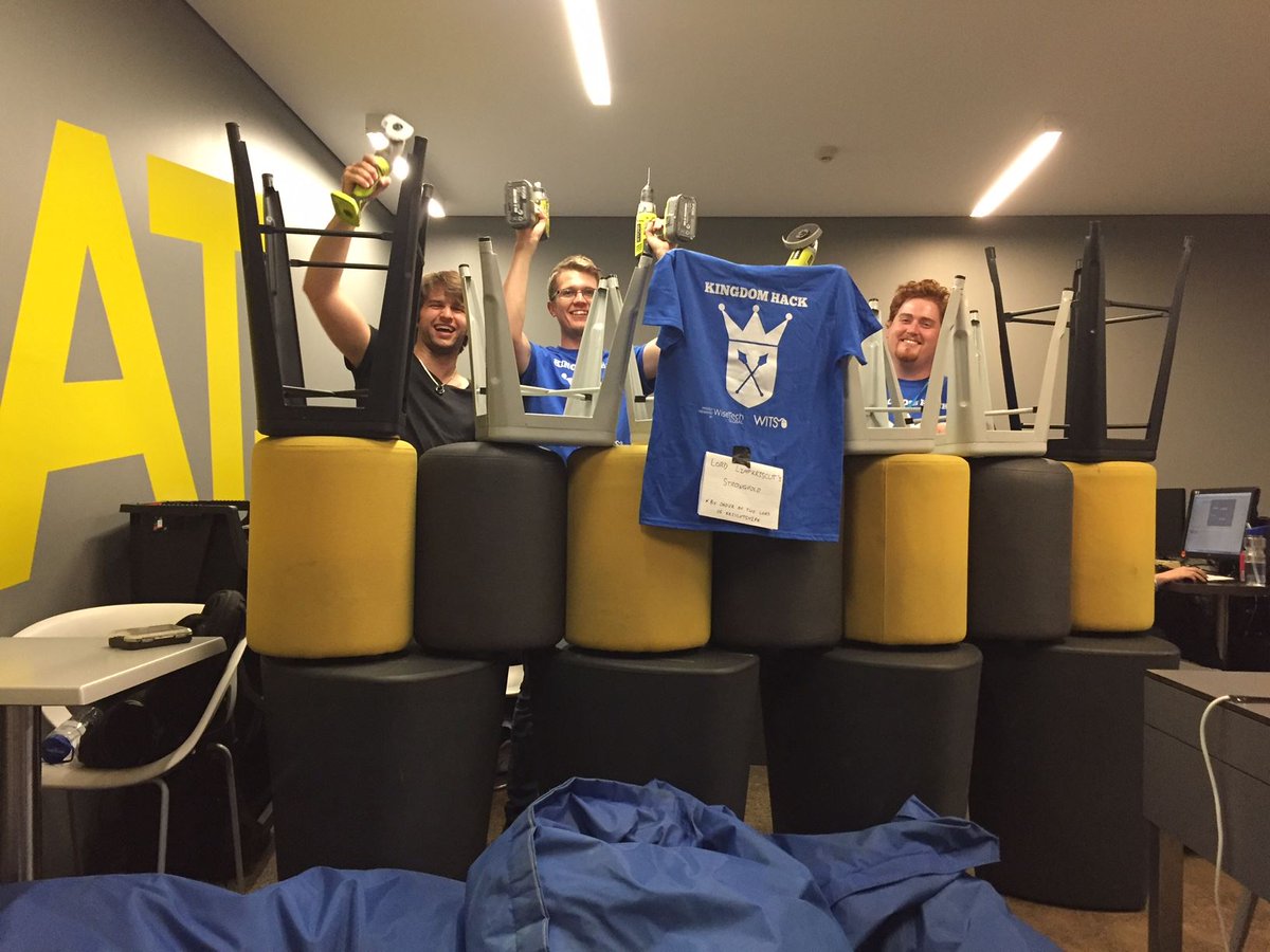 CJRichards93's tweet photo. TRY AND PILLAGE US NOW PEASANTS!! (Please don't actually pillage us, our moat is made of bean bags) #kh16 @kingdomhackau https://t.co/bKVpZUN6ob