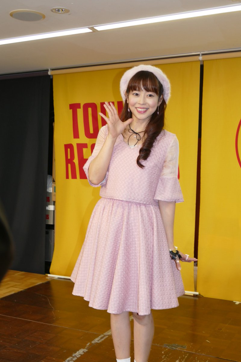 ট ইট র のりりん アイドル活動をしてる代半ばくらいの人が 自分はアイドル としてはそろそろ なんてことを言うのを聞くことがあります たしかに中高生とは同じ土俵では戦えないかもしれません でも30代40代でもアイドルとして輝き続けることはできるんです