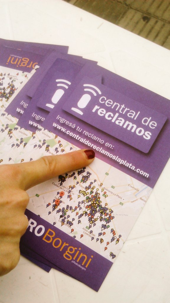 EVbelgrano's tweet photo. #Ahora #CentralDeReclamos en el #EVbelgrano Acercate! @smartorelli @lriesgo @PedroBorgini https://t.co/t0aYpanSXF