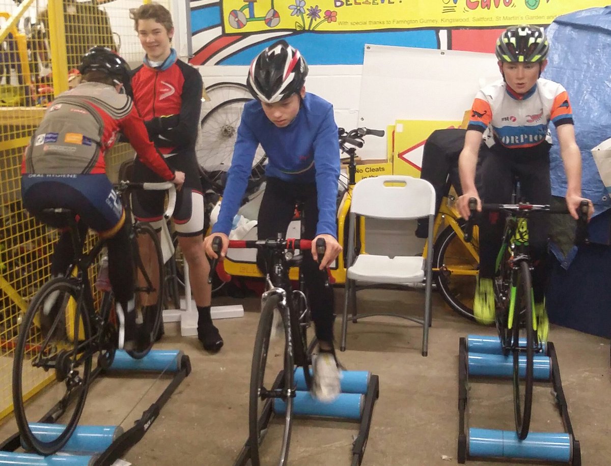 cycletolive's tweet photo. @scrowther80 @sulisscorpions, way to go, imperials had a go at the rollers! https://t.co/wO54NyIIW7