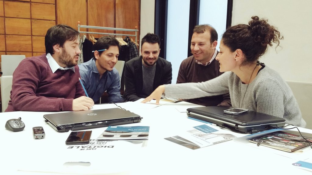 dolabschool's tweet photo. Dolabber al lavoro per mettere in pratica WBS #Gantt e gestione dei tempi di un progetto di campagna
#DoLabPM #ProjectManagement https://t.co/2LH66UsDSo