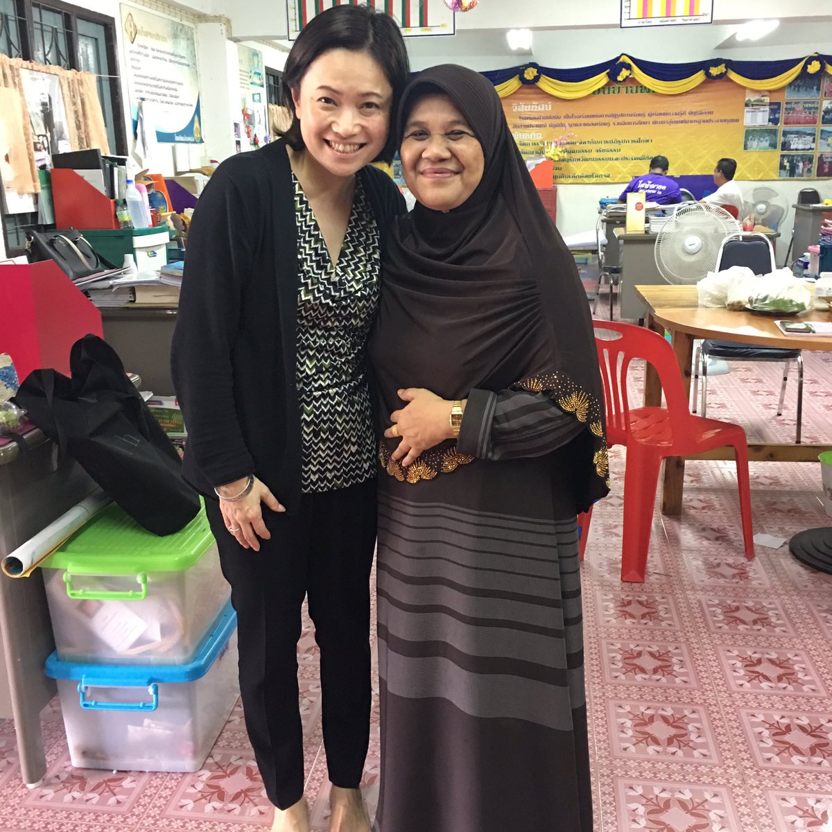 MiwaKatoEmpower's tweet photo. Meet Bariya of PoMing in PattaniProvince, who helps bridge military &amp; local community in DeepSouth to work w mutual respect &amp; understanding. https://t.co/9TSN5HlExM
