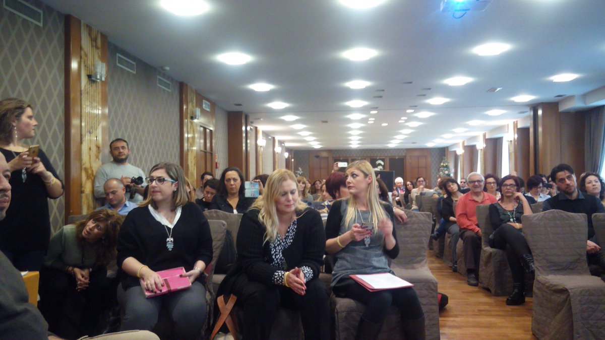 ale_petraglia's tweet photo. A Milano per la scuola pubblica e la costituzione #iovotono @Sinistrait_ @FlcCgilMilano @giamma71 @AdiDa  @MidaPrecari @DocentiPrecari https://t.co/Icm06xQ6kB