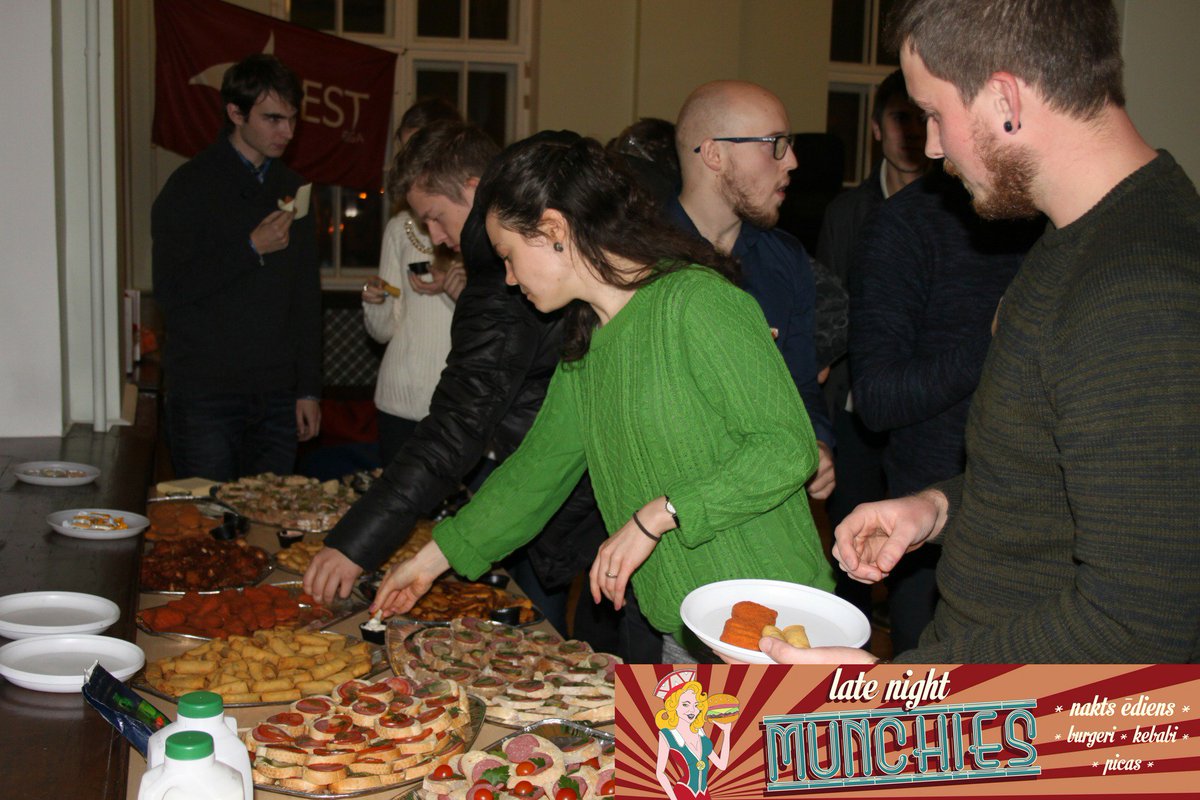 BEST_Riga's tweet photo. Ar savām vienreizējām uzkodām Late Night Munchies pārsteidz dalībniekus! Ļoti gardi! #latenightmunchies #EBEC https://t.co/sn4MSddW9q