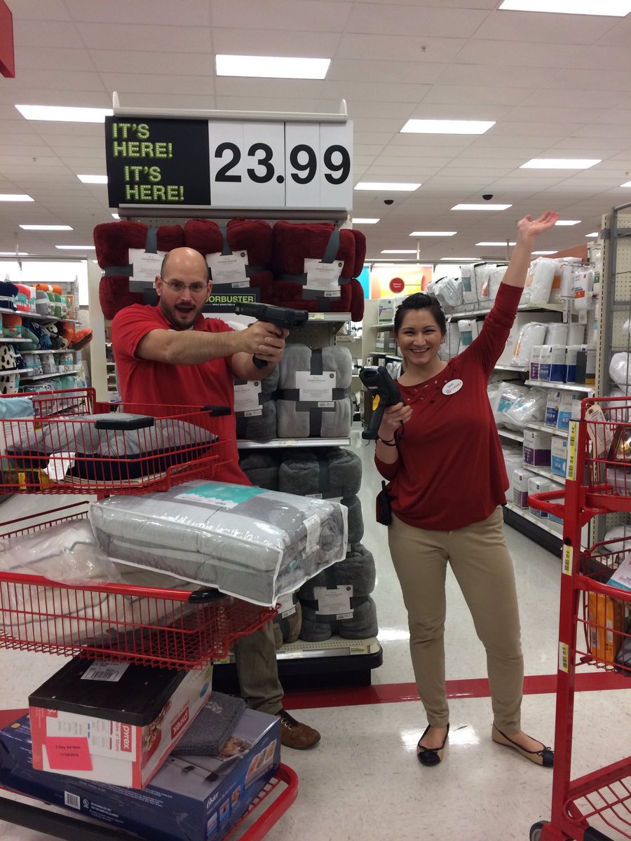Foreveraduke12's tweet photo. Rockin out SFS with STL Tim &amp; the awesome T2228 crew! Thanks team!!!! #allaboutbeingscrappy #readytodelight #bestinretail 🎯@ginasullivan25 https://t.co/ZwGNGGXrrt