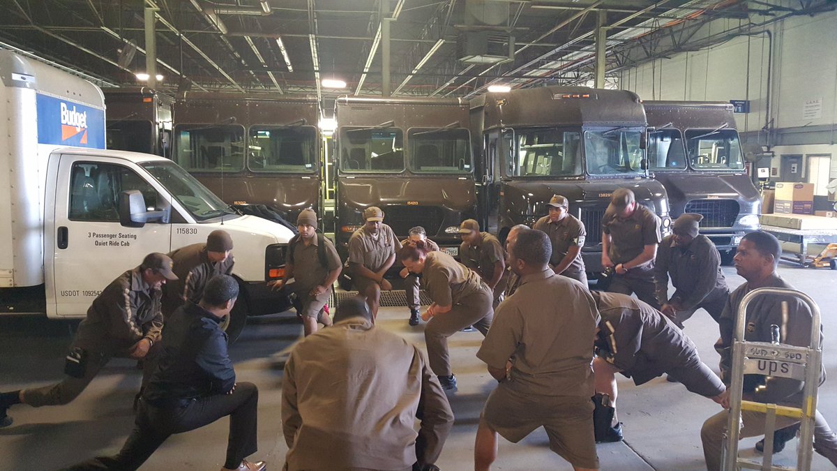 UPS Safety tweet media