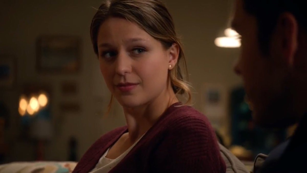 superiorkaramel's tweet photo. #KARAMEL || #SUPERGIRL 

• adorable cupcakes
• undeniable chemistry
• my new obsession 
• "luckiest guy in the world" nuff said. https://t.co/2fx1Lgo06c