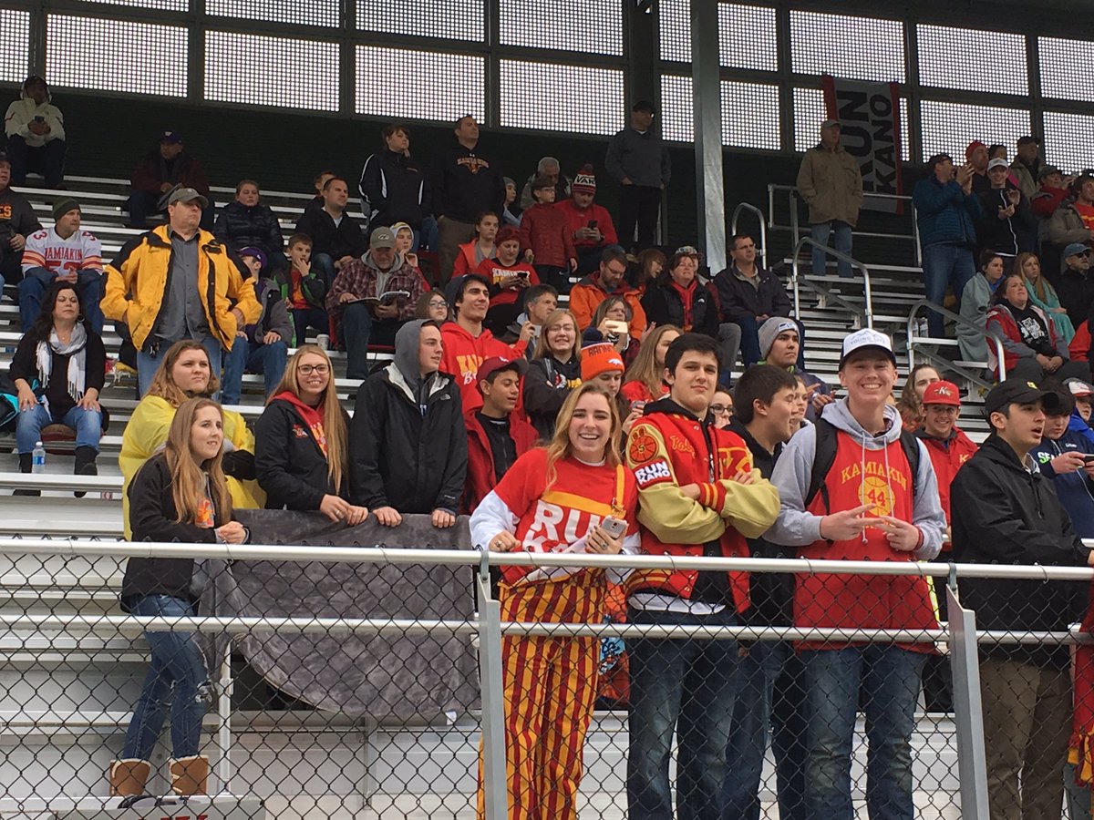 ksdkamiakin's tweet photo. Run KANO at Football Semi-finals...  Over the mountains?  No problem.  We love our Braves! https://t.co/4ooK09vsyb