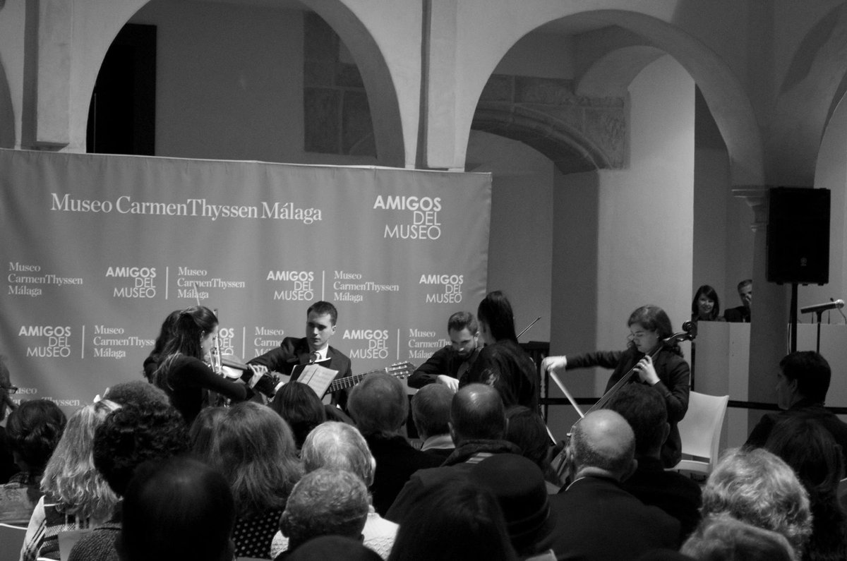 DanielMartínezMartín tweet media