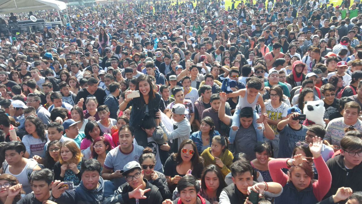 KarenQuirogaA's tweet photo. Estamos de festejo por #9AniversarioPrepaSi, te estamos esperando! Somos @P_Prepa_Si https://t.co/VRddypfeIa