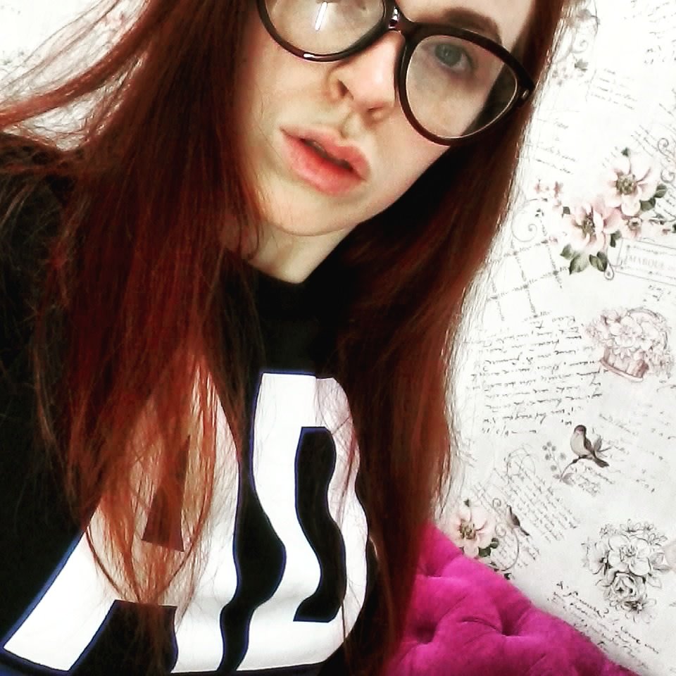 FoxyNika's tweet photo. Guys, just got a job! I will be with you for 8 hours! #nika_fox #Flirt4free #Chaturbate #strematemodels.com #srtipchat.com/cams/model/NIKA https://t.co/2NRwgzyq63