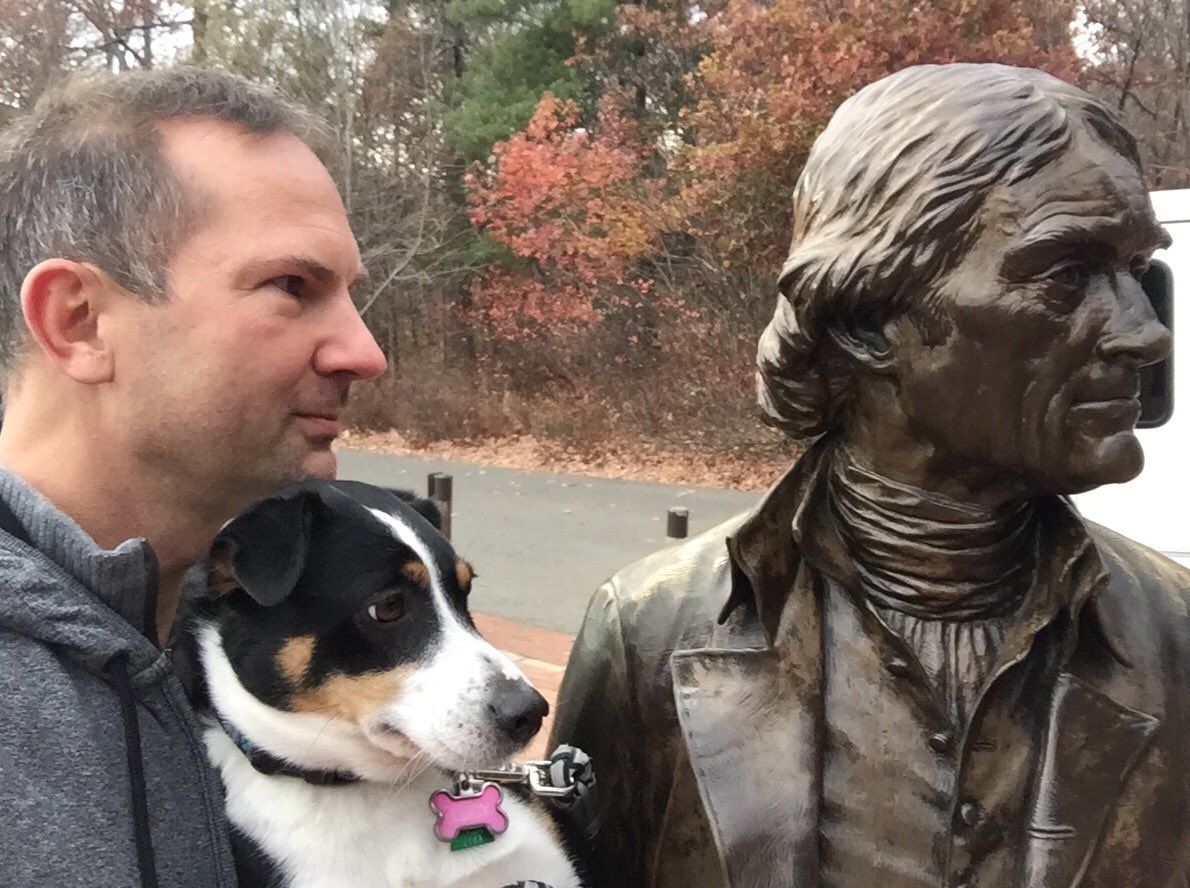 mserfrancis's tweet photo. MF, Lucy &amp; @TJMonticello #twinning #TJSelfie https://t.co/NtNGxIFE9G